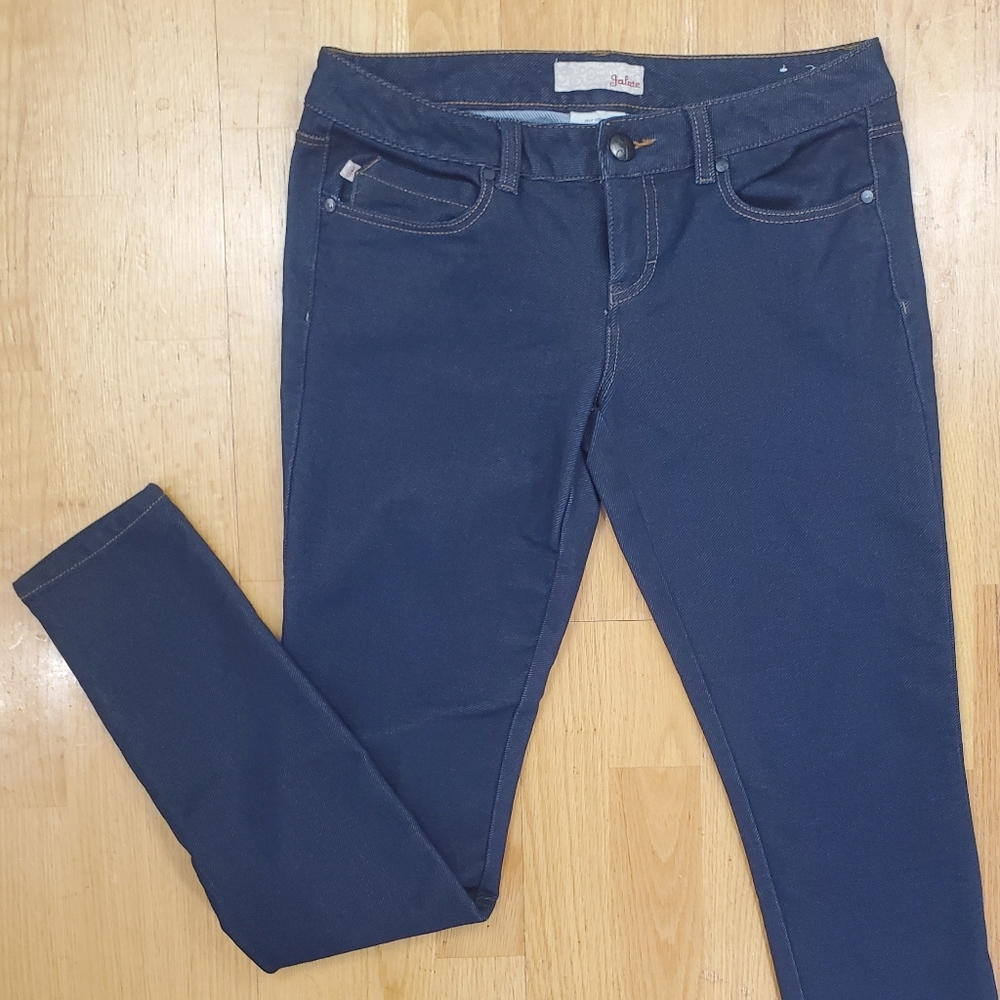 Jeggings! Working pockets ;)